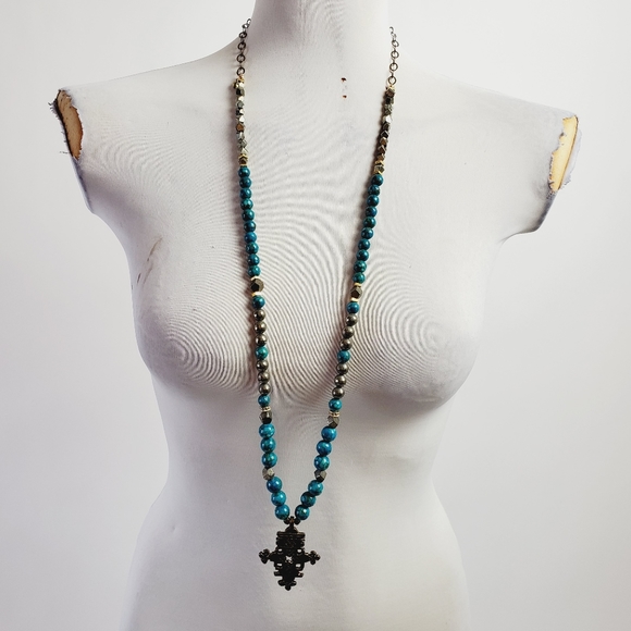 Beautiful copper turquoise necklace - Picture 3 of 5